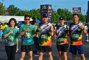 BIB: 472, 063, 431, 432, 430
                            <button type="button" onclick="openModal(5212374)" class="btn btn-primary btn-sm float-right btn-popup" data-toggle="modal" data-target=".modal-high-quality">
                        <i class="fas fa-shopping-cart"></i> Add to Cart
                    </button>
                                            <button type="button" onclick="isThisMe(5212374, true)" class="btn btn-success btn-sm float-right btn-popup btn-isme hidden" data-toggle="tooltip" data-placement="bottom" title="นี่คือรูปของคุณใช่ไหม คลิกที่นี่เพื่อเอาเข้าอัลบั้ม">
                        <i class="fas fa-plus"></i> Add to album
                    </button>
                    <button type="button" onclick="isThisMe(5212374, false)" class="btn btn-warning btn-sm float-right btn-popup btn-isnotme hidden">
                        <i class="fas fa-ban"></i> Remove from album
                    </button>