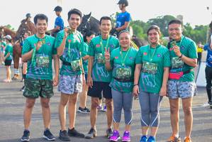 BIB: 303, 304, 361
                            <button type="button" onclick="openModal(5212382)" class="btn btn-primary btn-sm float-right btn-popup" data-toggle="modal" data-target=".modal-high-quality">
                        <i class="fas fa-shopping-cart"></i> Add to Cart
                    </button>
                                            <button type="button" onclick="isThisMe(5212382, true)" class="btn btn-success btn-sm float-right btn-popup btn-isme hidden" data-toggle="tooltip" data-placement="bottom" title="นี่คือรูปของคุณใช่ไหม คลิกที่นี่เพื่อเอาเข้าอัลบั้ม">
                        <i class="fas fa-plus"></i> Add to album
                    </button>
                    <button type="button" onclick="isThisMe(5212382, false)" class="btn btn-warning btn-sm float-right btn-popup btn-isnotme hidden">
                        <i class="fas fa-ban"></i> Remove from album
                    </button>