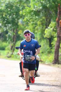 BIB: 074
                            <button type="button" onclick="openModal(5181678)" class="btn btn-primary btn-sm float-right btn-popup" data-toggle="modal" data-target=".modal-high-quality">
                        <i class="fas fa-shopping-cart"></i> Add to Cart
                    </button>
                                            <button type="button" onclick="isThisMe(5181678, true)" class="btn btn-success btn-sm float-right btn-popup btn-isme hidden" data-toggle="tooltip" data-placement="bottom" title="นี่คือรูปของคุณใช่ไหม คลิกที่นี่เพื่อเอาเข้าอัลบั้ม">
                        <i class="fas fa-plus"></i> Add to album
                    </button>
                    <button type="button" onclick="isThisMe(5181678, false)" class="btn btn-warning btn-sm float-right btn-popup btn-isnotme hidden">
                        <i class="fas fa-ban"></i> Remove from album
                    </button>