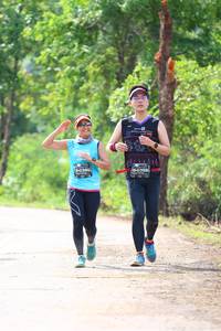 BIB: 0360, 0359
                            <button type="button" onclick="openModal(5183851)" class="btn btn-primary btn-sm float-right btn-popup" data-toggle="modal" data-target=".modal-high-quality">
                        <i class="fas fa-shopping-cart"></i> Add to Cart
                    </button>
                                            <button type="button" onclick="isThisMe(5183851, true)" class="btn btn-success btn-sm float-right btn-popup btn-isme hidden" data-toggle="tooltip" data-placement="bottom" title="นี่คือรูปของคุณใช่ไหม คลิกที่นี่เพื่อเอาเข้าอัลบั้ม">
                        <i class="fas fa-plus"></i> Add to album
                    </button>
                    <button type="button" onclick="isThisMe(5183851, false)" class="btn btn-warning btn-sm float-right btn-popup btn-isnotme hidden">
                        <i class="fas fa-ban"></i> Remove from album
                    </button>