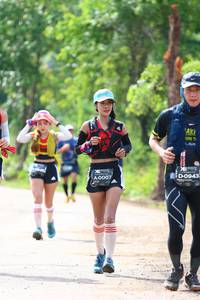 BIB: 0943, 0007
                            <button type="button" onclick="openModal(5183194)" class="btn btn-primary btn-sm float-right btn-popup" data-toggle="modal" data-target=".modal-high-quality">
                        <i class="fas fa-shopping-cart"></i> Add to Cart
                    </button>
                                            <button type="button" onclick="isThisMe(5183194, true)" class="btn btn-success btn-sm float-right btn-popup btn-isme hidden" data-toggle="tooltip" data-placement="bottom" title="นี่คือรูปของคุณใช่ไหม คลิกที่นี่เพื่อเอาเข้าอัลบั้ม">
                        <i class="fas fa-plus"></i> Add to album
                    </button>
                    <button type="button" onclick="isThisMe(5183194, false)" class="btn btn-warning btn-sm float-right btn-popup btn-isnotme hidden">
                        <i class="fas fa-ban"></i> Remove from album
                    </button>