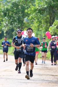 BIB: 04381, 142
                            <button type="button" onclick="openModal(5166380)" class="btn btn-primary btn-sm float-right btn-popup" data-toggle="modal" data-target=".modal-high-quality">
                        <i class="fas fa-shopping-cart"></i> Add to Cart
                    </button>
                                            <button type="button" onclick="isThisMe(5166380, true)" class="btn btn-success btn-sm float-right btn-popup btn-isme hidden" data-toggle="tooltip" data-placement="bottom" title="นี่คือรูปของคุณใช่ไหม คลิกที่นี่เพื่อเอาเข้าอัลบั้ม">
                        <i class="fas fa-plus"></i> Add to album
                    </button>
                    <button type="button" onclick="isThisMe(5166380, false)" class="btn btn-warning btn-sm float-right btn-popup btn-isnotme hidden">
                        <i class="fas fa-ban"></i> Remove from album
                    </button>