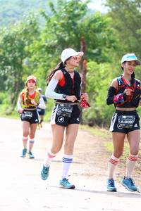 BIB: 529, 0007
                            <button type="button" onclick="openModal(5183274)" class="btn btn-primary btn-sm float-right btn-popup" data-toggle="modal" data-target=".modal-high-quality">
                        <i class="fas fa-shopping-cart"></i> Add to Cart
                    </button>
                                            <button type="button" onclick="isThisMe(5183274, true)" class="btn btn-success btn-sm float-right btn-popup btn-isme hidden" data-toggle="tooltip" data-placement="bottom" title="นี่คือรูปของคุณใช่ไหม คลิกที่นี่เพื่อเอาเข้าอัลบั้ม">
                        <i class="fas fa-plus"></i> Add to album
                    </button>
                    <button type="button" onclick="isThisMe(5183274, false)" class="btn btn-warning btn-sm float-right btn-popup btn-isnotme hidden">
                        <i class="fas fa-ban"></i> Remove from album
                    </button>