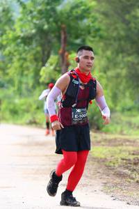 BIB: 100
                            <button type="button" onclick="openModal(5175220)" class="btn btn-primary btn-sm float-right btn-popup" data-toggle="modal" data-target=".modal-high-quality">
                        <i class="fas fa-shopping-cart"></i> Add to Cart
                    </button>
                                            <button type="button" onclick="isThisMe(5175220, true)" class="btn btn-success btn-sm float-right btn-popup btn-isme hidden" data-toggle="tooltip" data-placement="bottom" title="นี่คือรูปของคุณใช่ไหม คลิกที่นี่เพื่อเอาเข้าอัลบั้ม">
                        <i class="fas fa-plus"></i> Add to album
                    </button>
                    <button type="button" onclick="isThisMe(5175220, false)" class="btn btn-warning btn-sm float-right btn-popup btn-isnotme hidden">
                        <i class="fas fa-ban"></i> Remove from album
                    </button>