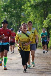 BIB: 0167, 0992
                            <button type="button" onclick="openModal(5203844)" class="btn btn-primary btn-sm float-right btn-popup" data-toggle="modal" data-target=".modal-high-quality">
                        <i class="fas fa-shopping-cart"></i> Add to Cart
                    </button>
                                            <button type="button" onclick="isThisMe(5203844, true)" class="btn btn-success btn-sm float-right btn-popup btn-isme hidden" data-toggle="tooltip" data-placement="bottom" title="นี่คือรูปของคุณใช่ไหม คลิกที่นี่เพื่อเอาเข้าอัลบั้ม">
                        <i class="fas fa-plus"></i> Add to album
                    </button>
                    <button type="button" onclick="isThisMe(5203844, false)" class="btn btn-warning btn-sm float-right btn-popup btn-isnotme hidden">
                        <i class="fas fa-ban"></i> Remove from album
                    </button>