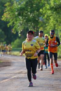 BIB: 0976
                            <button type="button" onclick="openModal(5023359)" class="btn btn-primary btn-sm float-right btn-popup" data-toggle="modal" data-target=".modal-high-quality">
                        <i class="fas fa-shopping-cart"></i> Add to Cart
                    </button>
                                            <button type="button" onclick="isThisMe(5023359, true)" class="btn btn-success btn-sm float-right btn-popup btn-isme hidden" data-toggle="tooltip" data-placement="bottom" title="นี่คือรูปของคุณใช่ไหม คลิกที่นี่เพื่อเอาเข้าอัลบั้ม">
                        <i class="fas fa-plus"></i> Add to album
                    </button>
                    <button type="button" onclick="isThisMe(5023359, false)" class="btn btn-warning btn-sm float-right btn-popup btn-isnotme hidden">
                        <i class="fas fa-ban"></i> Remove from album
                    </button>