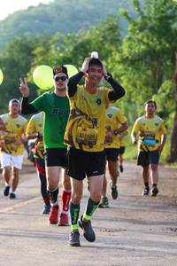 BIB: 1129
                            <button type="button" onclick="openModal(5039106)" class="btn btn-primary btn-sm float-right btn-popup" data-toggle="modal" data-target=".modal-high-quality">
                        <i class="fas fa-shopping-cart"></i> Add to Cart
                    </button>
                                            <button type="button" onclick="isThisMe(5039106, true)" class="btn btn-success btn-sm float-right btn-popup btn-isme hidden" data-toggle="tooltip" data-placement="bottom" title="นี่คือรูปของคุณใช่ไหม คลิกที่นี่เพื่อเอาเข้าอัลบั้ม">
                        <i class="fas fa-plus"></i> Add to album
                    </button>
                    <button type="button" onclick="isThisMe(5039106, false)" class="btn btn-warning btn-sm float-right btn-popup btn-isnotme hidden">
                        <i class="fas fa-ban"></i> Remove from album
                    </button>