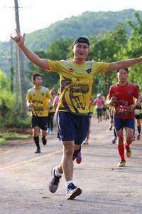 BIB: 0599, 0111
                            <button type="button" onclick="openModal(5044394)" class="btn btn-primary btn-sm float-right btn-popup" data-toggle="modal" data-target=".modal-high-quality">
                        <i class="fas fa-shopping-cart"></i> Add to Cart
                    </button>
                                            <button type="button" onclick="isThisMe(5044394, true)" class="btn btn-success btn-sm float-right btn-popup btn-isme hidden" data-toggle="tooltip" data-placement="bottom" title="นี่คือรูปของคุณใช่ไหม คลิกที่นี่เพื่อเอาเข้าอัลบั้ม">
                        <i class="fas fa-plus"></i> Add to album
                    </button>
                    <button type="button" onclick="isThisMe(5044394, false)" class="btn btn-warning btn-sm float-right btn-popup btn-isnotme hidden">
                        <i class="fas fa-ban"></i> Remove from album
                    </button>