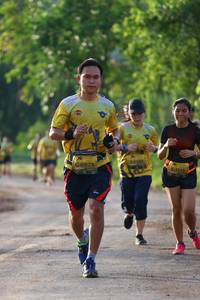 BIB: 575
                            <button type="button" onclick="openModal(5022572)" class="btn btn-primary btn-sm float-right btn-popup" data-toggle="modal" data-target=".modal-high-quality">
                        <i class="fas fa-shopping-cart"></i> Add to Cart
                    </button>
                                            <button type="button" onclick="isThisMe(5022572, true)" class="btn btn-success btn-sm float-right btn-popup btn-isme hidden" data-toggle="tooltip" data-placement="bottom" title="นี่คือรูปของคุณใช่ไหม คลิกที่นี่เพื่อเอาเข้าอัลบั้ม">
                        <i class="fas fa-plus"></i> Add to album
                    </button>
                    <button type="button" onclick="isThisMe(5022572, false)" class="btn btn-warning btn-sm float-right btn-popup btn-isnotme hidden">
                        <i class="fas fa-ban"></i> Remove from album
                    </button>