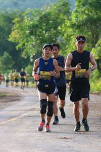 BIB: 0981, 0980
                            <button type="button" onclick="openModal(5020387)" class="btn btn-primary btn-sm float-right btn-popup" data-toggle="modal" data-target=".modal-high-quality">
                        <i class="fas fa-shopping-cart"></i> Add to Cart
                    </button>
                                            <button type="button" onclick="isThisMe(5020387, true)" class="btn btn-success btn-sm float-right btn-popup btn-isme hidden" data-toggle="tooltip" data-placement="bottom" title="นี่คือรูปของคุณใช่ไหม คลิกที่นี่เพื่อเอาเข้าอัลบั้ม">
                        <i class="fas fa-plus"></i> Add to album
                    </button>
                    <button type="button" onclick="isThisMe(5020387, false)" class="btn btn-warning btn-sm float-right btn-popup btn-isnotme hidden">
                        <i class="fas fa-ban"></i> Remove from album
                    </button>