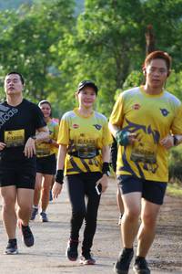 BIB: 1268, 1142, 0284
                            <button type="button" onclick="openModal(5051106)" class="btn btn-primary btn-sm float-right btn-popup" data-toggle="modal" data-target=".modal-high-quality">
                        <i class="fas fa-shopping-cart"></i> Add to Cart
                    </button>
                                            <button type="button" onclick="isThisMe(5051106, true)" class="btn btn-success btn-sm float-right btn-popup btn-isme hidden" data-toggle="tooltip" data-placement="bottom" title="นี่คือรูปของคุณใช่ไหม คลิกที่นี่เพื่อเอาเข้าอัลบั้ม">
                        <i class="fas fa-plus"></i> Add to album
                    </button>
                    <button type="button" onclick="isThisMe(5051106, false)" class="btn btn-warning btn-sm float-right btn-popup btn-isnotme hidden">
                        <i class="fas fa-ban"></i> Remove from album
                    </button>