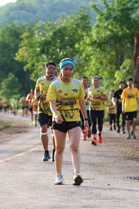 BIB: 0865
                            <button type="button" onclick="openModal(5042297)" class="btn btn-primary btn-sm float-right btn-popup" data-toggle="modal" data-target=".modal-high-quality">
                        <i class="fas fa-shopping-cart"></i> Add to Cart
                    </button>
                                            <button type="button" onclick="isThisMe(5042297, true)" class="btn btn-success btn-sm float-right btn-popup btn-isme hidden" data-toggle="tooltip" data-placement="bottom" title="นี่คือรูปของคุณใช่ไหม คลิกที่นี่เพื่อเอาเข้าอัลบั้ม">
                        <i class="fas fa-plus"></i> Add to album
                    </button>
                    <button type="button" onclick="isThisMe(5042297, false)" class="btn btn-warning btn-sm float-right btn-popup btn-isnotme hidden">
                        <i class="fas fa-ban"></i> Remove from album
                    </button>