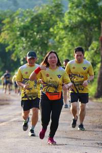 BIB: 1171, 529
                            <button type="button" onclick="openModal(5042948)" class="btn btn-primary btn-sm float-right btn-popup" data-toggle="modal" data-target=".modal-high-quality">
                        <i class="fas fa-shopping-cart"></i> Add to Cart
                    </button>
                                            <button type="button" onclick="isThisMe(5042948, true)" class="btn btn-success btn-sm float-right btn-popup btn-isme hidden" data-toggle="tooltip" data-placement="bottom" title="นี่คือรูปของคุณใช่ไหม คลิกที่นี่เพื่อเอาเข้าอัลบั้ม">
                        <i class="fas fa-plus"></i> Add to album
                    </button>
                    <button type="button" onclick="isThisMe(5042948, false)" class="btn btn-warning btn-sm float-right btn-popup btn-isnotme hidden">
                        <i class="fas fa-ban"></i> Remove from album
                    </button>