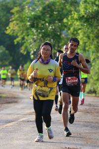 BIB: 0334, 0064
                            <button type="button" onclick="openModal(5032918)" class="btn btn-primary btn-sm float-right btn-popup" data-toggle="modal" data-target=".modal-high-quality">
                        <i class="fas fa-shopping-cart"></i> Add to Cart
                    </button>
                                            <button type="button" onclick="isThisMe(5032918, true)" class="btn btn-success btn-sm float-right btn-popup btn-isme hidden" data-toggle="tooltip" data-placement="bottom" title="นี่คือรูปของคุณใช่ไหม คลิกที่นี่เพื่อเอาเข้าอัลบั้ม">
                        <i class="fas fa-plus"></i> Add to album
                    </button>
                    <button type="button" onclick="isThisMe(5032918, false)" class="btn btn-warning btn-sm float-right btn-popup btn-isnotme hidden">
                        <i class="fas fa-ban"></i> Remove from album
                    </button>