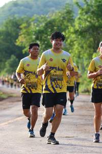 BIB: 0233, 714
                            <button type="button" onclick="openModal(5051272)" class="btn btn-primary btn-sm float-right btn-popup" data-toggle="modal" data-target=".modal-high-quality">
                        <i class="fas fa-shopping-cart"></i> Add to Cart
                    </button>
                                            <button type="button" onclick="isThisMe(5051272, true)" class="btn btn-success btn-sm float-right btn-popup btn-isme hidden" data-toggle="tooltip" data-placement="bottom" title="นี่คือรูปของคุณใช่ไหม คลิกที่นี่เพื่อเอาเข้าอัลบั้ม">
                        <i class="fas fa-plus"></i> Add to album
                    </button>
                    <button type="button" onclick="isThisMe(5051272, false)" class="btn btn-warning btn-sm float-right btn-popup btn-isnotme hidden">
                        <i class="fas fa-ban"></i> Remove from album
                    </button>