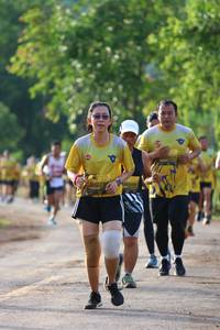 BIB: 822, 079, 265
                            <button type="button" onclick="openModal(5051564)" class="btn btn-primary btn-sm float-right btn-popup" data-toggle="modal" data-target=".modal-high-quality">
                        <i class="fas fa-shopping-cart"></i> Add to Cart
                    </button>
                                            <button type="button" onclick="isThisMe(5051564, true)" class="btn btn-success btn-sm float-right btn-popup btn-isme hidden" data-toggle="tooltip" data-placement="bottom" title="นี่คือรูปของคุณใช่ไหม คลิกที่นี่เพื่อเอาเข้าอัลบั้ม">
                        <i class="fas fa-plus"></i> Add to album
                    </button>
                    <button type="button" onclick="isThisMe(5051564, false)" class="btn btn-warning btn-sm float-right btn-popup btn-isnotme hidden">
                        <i class="fas fa-ban"></i> Remove from album
                    </button>