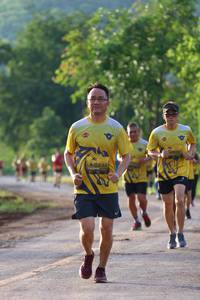 BIB: 0232
                            <button type="button" onclick="openModal(5023084)" class="btn btn-primary btn-sm float-right btn-popup" data-toggle="modal" data-target=".modal-high-quality">
                        <i class="fas fa-shopping-cart"></i> Add to Cart
                    </button>
                                            <button type="button" onclick="isThisMe(5023084, true)" class="btn btn-success btn-sm float-right btn-popup btn-isme hidden" data-toggle="tooltip" data-placement="bottom" title="นี่คือรูปของคุณใช่ไหม คลิกที่นี่เพื่อเอาเข้าอัลบั้ม">
                        <i class="fas fa-plus"></i> Add to album
                    </button>
                    <button type="button" onclick="isThisMe(5023084, false)" class="btn btn-warning btn-sm float-right btn-popup btn-isnotme hidden">
                        <i class="fas fa-ban"></i> Remove from album
                    </button>