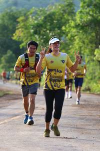 BIB: 0960
                            <button type="button" onclick="openModal(5031837)" class="btn btn-primary btn-sm float-right btn-popup" data-toggle="modal" data-target=".modal-high-quality">
                        <i class="fas fa-shopping-cart"></i> Add to Cart
                    </button>
                                            <button type="button" onclick="isThisMe(5031837, true)" class="btn btn-success btn-sm float-right btn-popup btn-isme hidden" data-toggle="tooltip" data-placement="bottom" title="นี่คือรูปของคุณใช่ไหม คลิกที่นี่เพื่อเอาเข้าอัลบั้ม">
                        <i class="fas fa-plus"></i> Add to album
                    </button>
                    <button type="button" onclick="isThisMe(5031837, false)" class="btn btn-warning btn-sm float-right btn-popup btn-isnotme hidden">
                        <i class="fas fa-ban"></i> Remove from album
                    </button>