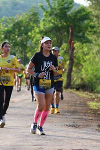 BIB: 0427, 0919
                            <button type="button" onclick="openModal(5040577)" class="btn btn-primary btn-sm float-right btn-popup" data-toggle="modal" data-target=".modal-high-quality">
                        <i class="fas fa-shopping-cart"></i> Add to Cart
                    </button>
                                            <button type="button" onclick="isThisMe(5040577, true)" class="btn btn-success btn-sm float-right btn-popup btn-isme hidden" data-toggle="tooltip" data-placement="bottom" title="นี่คือรูปของคุณใช่ไหม คลิกที่นี่เพื่อเอาเข้าอัลบั้ม">
                        <i class="fas fa-plus"></i> Add to album
                    </button>
                    <button type="button" onclick="isThisMe(5040577, false)" class="btn btn-warning btn-sm float-right btn-popup btn-isnotme hidden">
                        <i class="fas fa-ban"></i> Remove from album
                    </button>