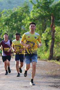 BIB: 0910
                            <button type="button" onclick="openModal(5017271)" class="btn btn-primary btn-sm float-right btn-popup" data-toggle="modal" data-target=".modal-high-quality">
                        <i class="fas fa-shopping-cart"></i> Add to Cart
                    </button>
                                            <button type="button" onclick="isThisMe(5017271, true)" class="btn btn-success btn-sm float-right btn-popup btn-isme hidden" data-toggle="tooltip" data-placement="bottom" title="นี่คือรูปของคุณใช่ไหม คลิกที่นี่เพื่อเอาเข้าอัลบั้ม">
                        <i class="fas fa-plus"></i> Add to album
                    </button>
                    <button type="button" onclick="isThisMe(5017271, false)" class="btn btn-warning btn-sm float-right btn-popup btn-isnotme hidden">
                        <i class="fas fa-ban"></i> Remove from album
                    </button>