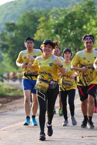 BIB: 061, 961, 0539
                            <button type="button" onclick="openModal(5043945)" class="btn btn-primary btn-sm float-right btn-popup" data-toggle="modal" data-target=".modal-high-quality">
                        <i class="fas fa-shopping-cart"></i> Add to Cart
                    </button>
                                            <button type="button" onclick="isThisMe(5043945, true)" class="btn btn-success btn-sm float-right btn-popup btn-isme hidden" data-toggle="tooltip" data-placement="bottom" title="นี่คือรูปของคุณใช่ไหม คลิกที่นี่เพื่อเอาเข้าอัลบั้ม">
                        <i class="fas fa-plus"></i> Add to album
                    </button>
                    <button type="button" onclick="isThisMe(5043945, false)" class="btn btn-warning btn-sm float-right btn-popup btn-isnotme hidden">
                        <i class="fas fa-ban"></i> Remove from album
                    </button>