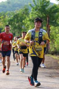 BIB: 410, 0280
                            <button type="button" onclick="openModal(5061231)" class="btn btn-primary btn-sm float-right btn-popup" data-toggle="modal" data-target=".modal-high-quality">
                        <i class="fas fa-shopping-cart"></i> Add to Cart
                    </button>
                                            <button type="button" onclick="isThisMe(5061231, true)" class="btn btn-success btn-sm float-right btn-popup btn-isme hidden" data-toggle="tooltip" data-placement="bottom" title="นี่คือรูปของคุณใช่ไหม คลิกที่นี่เพื่อเอาเข้าอัลบั้ม">
                        <i class="fas fa-plus"></i> Add to album
                    </button>
                    <button type="button" onclick="isThisMe(5061231, false)" class="btn btn-warning btn-sm float-right btn-popup btn-isnotme hidden">
                        <i class="fas fa-ban"></i> Remove from album
                    </button>