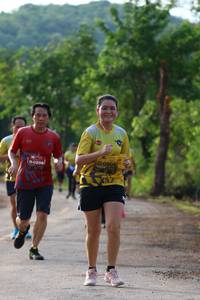 BIB: 0904, 0298
                            <button type="button" onclick="openModal(5080323)" class="btn btn-primary btn-sm float-right btn-popup" data-toggle="modal" data-target=".modal-high-quality">
                        <i class="fas fa-shopping-cart"></i> Add to Cart
                    </button>
                                            <button type="button" onclick="isThisMe(5080323, true)" class="btn btn-success btn-sm float-right btn-popup btn-isme hidden" data-toggle="tooltip" data-placement="bottom" title="นี่คือรูปของคุณใช่ไหม คลิกที่นี่เพื่อเอาเข้าอัลบั้ม">
                        <i class="fas fa-plus"></i> Add to album
                    </button>
                    <button type="button" onclick="isThisMe(5080323, false)" class="btn btn-warning btn-sm float-right btn-popup btn-isnotme hidden">
                        <i class="fas fa-ban"></i> Remove from album
                    </button>