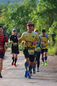 BIB: 417, 0317, 0020
                            <button type="button" onclick="openModal(5023624)" class="btn btn-primary btn-sm float-right btn-popup" data-toggle="modal" data-target=".modal-high-quality">
                        <i class="fas fa-shopping-cart"></i> Add to Cart
                    </button>
                                            <button type="button" onclick="isThisMe(5023624, true)" class="btn btn-success btn-sm float-right btn-popup btn-isme hidden" data-toggle="tooltip" data-placement="bottom" title="นี่คือรูปของคุณใช่ไหม คลิกที่นี่เพื่อเอาเข้าอัลบั้ม">
                        <i class="fas fa-plus"></i> Add to album
                    </button>
                    <button type="button" onclick="isThisMe(5023624, false)" class="btn btn-warning btn-sm float-right btn-popup btn-isnotme hidden">
                        <i class="fas fa-ban"></i> Remove from album
                    </button>