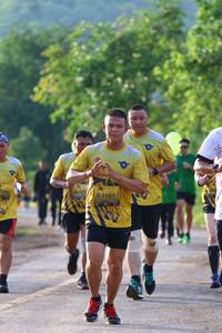 BIB: 1197
                            <button type="button" onclick="openModal(5017727)" class="btn btn-primary btn-sm float-right btn-popup" data-toggle="modal" data-target=".modal-high-quality">
                        <i class="fas fa-shopping-cart"></i> Add to Cart
                    </button>
                                            <button type="button" onclick="isThisMe(5017727, true)" class="btn btn-success btn-sm float-right btn-popup btn-isme hidden" data-toggle="tooltip" data-placement="bottom" title="นี่คือรูปของคุณใช่ไหม คลิกที่นี่เพื่อเอาเข้าอัลบั้ม">
                        <i class="fas fa-plus"></i> Add to album
                    </button>
                    <button type="button" onclick="isThisMe(5017727, false)" class="btn btn-warning btn-sm float-right btn-popup btn-isnotme hidden">
                        <i class="fas fa-ban"></i> Remove from album
                    </button>