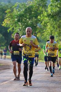 BIB: 0240, 1091
                            <button type="button" onclick="openModal(5012464)" class="btn btn-primary btn-sm float-right btn-popup" data-toggle="modal" data-target=".modal-high-quality">
                        <i class="fas fa-shopping-cart"></i> Add to Cart
                    </button>
                                            <button type="button" onclick="isThisMe(5012464, true)" class="btn btn-success btn-sm float-right btn-popup btn-isme hidden" data-toggle="tooltip" data-placement="bottom" title="นี่คือรูปของคุณใช่ไหม คลิกที่นี่เพื่อเอาเข้าอัลบั้ม">
                        <i class="fas fa-plus"></i> Add to album
                    </button>
                    <button type="button" onclick="isThisMe(5012464, false)" class="btn btn-warning btn-sm float-right btn-popup btn-isnotme hidden">
                        <i class="fas fa-ban"></i> Remove from album
                    </button>