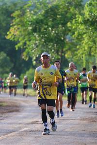 BIB: 0733
                            <button type="button" onclick="openModal(5012190)" class="btn btn-primary btn-sm float-right btn-popup" data-toggle="modal" data-target=".modal-high-quality">
                        <i class="fas fa-shopping-cart"></i> Add to Cart
                    </button>
                                            <button type="button" onclick="isThisMe(5012190, true)" class="btn btn-success btn-sm float-right btn-popup btn-isme hidden" data-toggle="tooltip" data-placement="bottom" title="นี่คือรูปของคุณใช่ไหม คลิกที่นี่เพื่อเอาเข้าอัลบั้ม">
                        <i class="fas fa-plus"></i> Add to album
                    </button>
                    <button type="button" onclick="isThisMe(5012190, false)" class="btn btn-warning btn-sm float-right btn-popup btn-isnotme hidden">
                        <i class="fas fa-ban"></i> Remove from album
                    </button>