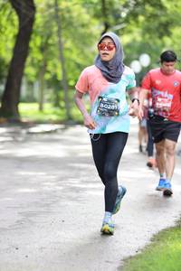 BIB: 0281
                            <button type="button" onclick="openModal(5187371)" class="btn btn-primary btn-sm float-right btn-popup" data-toggle="modal" data-target=".modal-high-quality">
                        <i class="fas fa-shopping-cart"></i> Add to Cart
                    </button>
                                            <button type="button" onclick="isThisMe(5187371, true)" class="btn btn-success btn-sm float-right btn-popup btn-isme hidden" data-toggle="tooltip" data-placement="bottom" title="นี่คือรูปของคุณใช่ไหม คลิกที่นี่เพื่อเอาเข้าอัลบั้ม">
                        <i class="fas fa-plus"></i> Add to album
                    </button>
                    <button type="button" onclick="isThisMe(5187371, false)" class="btn btn-warning btn-sm float-right btn-popup btn-isnotme hidden">
                        <i class="fas fa-ban"></i> Remove from album
                    </button>