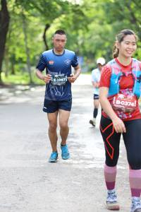 BIB: 1067, 0374
                            <button type="button" onclick="openModal(5186376)" class="btn btn-primary btn-sm float-right btn-popup" data-toggle="modal" data-target=".modal-high-quality">
                        <i class="fas fa-shopping-cart"></i> Add to Cart
                    </button>
                                            <button type="button" onclick="isThisMe(5186376, true)" class="btn btn-success btn-sm float-right btn-popup btn-isme hidden" data-toggle="tooltip" data-placement="bottom" title="นี่คือรูปของคุณใช่ไหม คลิกที่นี่เพื่อเอาเข้าอัลบั้ม">
                        <i class="fas fa-plus"></i> Add to album
                    </button>
                    <button type="button" onclick="isThisMe(5186376, false)" class="btn btn-warning btn-sm float-right btn-popup btn-isnotme hidden">
                        <i class="fas fa-ban"></i> Remove from album
                    </button>