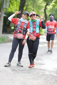 BIB: 00761, 0075
                            <button type="button" onclick="openModal(5188928)" class="btn btn-primary btn-sm float-right btn-popup" data-toggle="modal" data-target=".modal-high-quality">
                        <i class="fas fa-shopping-cart"></i> Add to Cart
                    </button>
                                            <button type="button" onclick="isThisMe(5188928, true)" class="btn btn-success btn-sm float-right btn-popup btn-isme hidden" data-toggle="tooltip" data-placement="bottom" title="นี่คือรูปของคุณใช่ไหม คลิกที่นี่เพื่อเอาเข้าอัลบั้ม">
                        <i class="fas fa-plus"></i> Add to album
                    </button>
                    <button type="button" onclick="isThisMe(5188928, false)" class="btn btn-warning btn-sm float-right btn-popup btn-isnotme hidden">
                        <i class="fas fa-ban"></i> Remove from album
                    </button>