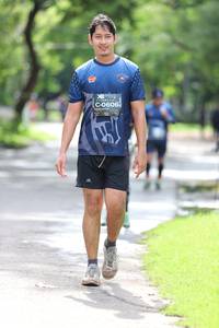 BIB: 0606
                            <button type="button" onclick="openModal(5189941)" class="btn btn-primary btn-sm float-right btn-popup" data-toggle="modal" data-target=".modal-high-quality">
                        <i class="fas fa-shopping-cart"></i> Add to Cart
                    </button>
                                            <button type="button" onclick="isThisMe(5189941, true)" class="btn btn-success btn-sm float-right btn-popup btn-isme hidden" data-toggle="tooltip" data-placement="bottom" title="นี่คือรูปของคุณใช่ไหม คลิกที่นี่เพื่อเอาเข้าอัลบั้ม">
                        <i class="fas fa-plus"></i> Add to album
                    </button>
                    <button type="button" onclick="isThisMe(5189941, false)" class="btn btn-warning btn-sm float-right btn-popup btn-isnotme hidden">
                        <i class="fas fa-ban"></i> Remove from album
                    </button>