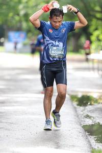 BIB: 0293
                            <button type="button" onclick="openModal(5189152)" class="btn btn-primary btn-sm float-right btn-popup" data-toggle="modal" data-target=".modal-high-quality">
                        <i class="fas fa-shopping-cart"></i> Add to Cart
                    </button>
                                            <button type="button" onclick="isThisMe(5189152, true)" class="btn btn-success btn-sm float-right btn-popup btn-isme hidden" data-toggle="tooltip" data-placement="bottom" title="นี่คือรูปของคุณใช่ไหม คลิกที่นี่เพื่อเอาเข้าอัลบั้ม">
                        <i class="fas fa-plus"></i> Add to album
                    </button>
                    <button type="button" onclick="isThisMe(5189152, false)" class="btn btn-warning btn-sm float-right btn-popup btn-isnotme hidden">
                        <i class="fas fa-ban"></i> Remove from album
                    </button>