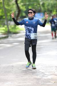 BIB: 0432
                            <button type="button" onclick="openModal(5189550)" class="btn btn-primary btn-sm float-right btn-popup" data-toggle="modal" data-target=".modal-high-quality">
                        <i class="fas fa-shopping-cart"></i> Add to Cart
                    </button>
                                            <button type="button" onclick="isThisMe(5189550, true)" class="btn btn-success btn-sm float-right btn-popup btn-isme hidden" data-toggle="tooltip" data-placement="bottom" title="นี่คือรูปของคุณใช่ไหม คลิกที่นี่เพื่อเอาเข้าอัลบั้ม">
                        <i class="fas fa-plus"></i> Add to album
                    </button>
                    <button type="button" onclick="isThisMe(5189550, false)" class="btn btn-warning btn-sm float-right btn-popup btn-isnotme hidden">
                        <i class="fas fa-ban"></i> Remove from album
                    </button>