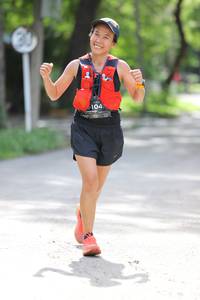 BIB: 104
                            <button type="button" onclick="openModal(5190120)" class="btn btn-primary btn-sm float-right btn-popup" data-toggle="modal" data-target=".modal-high-quality">
                        <i class="fas fa-shopping-cart"></i> Add to Cart
                    </button>
                                            <button type="button" onclick="isThisMe(5190120, true)" class="btn btn-success btn-sm float-right btn-popup btn-isme hidden" data-toggle="tooltip" data-placement="bottom" title="นี่คือรูปของคุณใช่ไหม คลิกที่นี่เพื่อเอาเข้าอัลบั้ม">
                        <i class="fas fa-plus"></i> Add to album
                    </button>
                    <button type="button" onclick="isThisMe(5190120, false)" class="btn btn-warning btn-sm float-right btn-popup btn-isnotme hidden">
                        <i class="fas fa-ban"></i> Remove from album
                    </button>