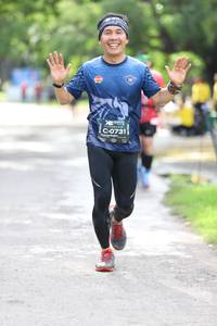 BIB: 0731, 
                            <button type="button" onclick="openModal(5187725)" class="btn btn-primary btn-sm float-right btn-popup" data-toggle="modal" data-target=".modal-high-quality">
                        <i class="fas fa-shopping-cart"></i> Add to Cart
                    </button>
                                            <button type="button" onclick="isThisMe(5187725, true)" class="btn btn-success btn-sm float-right btn-popup btn-isme hidden" data-toggle="tooltip" data-placement="bottom" title="นี่คือรูปของคุณใช่ไหม คลิกที่นี่เพื่อเอาเข้าอัลบั้ม">
                        <i class="fas fa-plus"></i> Add to album
                    </button>
                    <button type="button" onclick="isThisMe(5187725, false)" class="btn btn-warning btn-sm float-right btn-popup btn-isnotme hidden">
                        <i class="fas fa-ban"></i> Remove from album
                    </button>