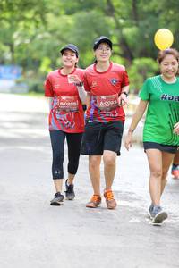 BIB: 0295, 0023
                            <button type="button" onclick="openModal(5187454)" class="btn btn-primary btn-sm float-right btn-popup" data-toggle="modal" data-target=".modal-high-quality">
                        <i class="fas fa-shopping-cart"></i> Add to Cart
                    </button>
                                            <button type="button" onclick="isThisMe(5187454, true)" class="btn btn-success btn-sm float-right btn-popup btn-isme hidden" data-toggle="tooltip" data-placement="bottom" title="นี่คือรูปของคุณใช่ไหม คลิกที่นี่เพื่อเอาเข้าอัลบั้ม">
                        <i class="fas fa-plus"></i> Add to album
                    </button>
                    <button type="button" onclick="isThisMe(5187454, false)" class="btn btn-warning btn-sm float-right btn-popup btn-isnotme hidden">
                        <i class="fas fa-ban"></i> Remove from album
                    </button>