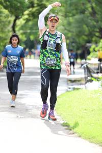 BIB: 0323
                            <button type="button" onclick="openModal(5189926)" class="btn btn-primary btn-sm float-right btn-popup" data-toggle="modal" data-target=".modal-high-quality">
                        <i class="fas fa-shopping-cart"></i> Add to Cart
                    </button>
                                            <button type="button" onclick="isThisMe(5189926, true)" class="btn btn-success btn-sm float-right btn-popup btn-isme hidden" data-toggle="tooltip" data-placement="bottom" title="นี่คือรูปของคุณใช่ไหม คลิกที่นี่เพื่อเอาเข้าอัลบั้ม">
                        <i class="fas fa-plus"></i> Add to album
                    </button>
                    <button type="button" onclick="isThisMe(5189926, false)" class="btn btn-warning btn-sm float-right btn-popup btn-isnotme hidden">
                        <i class="fas fa-ban"></i> Remove from album
                    </button>