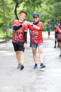 BIB: 0038, 0033
                            <button type="button" onclick="openModal(5189262)" class="btn btn-primary btn-sm float-right btn-popup" data-toggle="modal" data-target=".modal-high-quality">
                        <i class="fas fa-shopping-cart"></i> Add to Cart
                    </button>
                                            <button type="button" onclick="isThisMe(5189262, true)" class="btn btn-success btn-sm float-right btn-popup btn-isme hidden" data-toggle="tooltip" data-placement="bottom" title="นี่คือรูปของคุณใช่ไหม คลิกที่นี่เพื่อเอาเข้าอัลบั้ม">
                        <i class="fas fa-plus"></i> Add to album
                    </button>
                    <button type="button" onclick="isThisMe(5189262, false)" class="btn btn-warning btn-sm float-right btn-popup btn-isnotme hidden">
                        <i class="fas fa-ban"></i> Remove from album
                    </button>