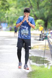 BIB: 0892
                            <button type="button" onclick="openModal(5189165)" class="btn btn-primary btn-sm float-right btn-popup" data-toggle="modal" data-target=".modal-high-quality">
                        <i class="fas fa-shopping-cart"></i> Add to Cart
                    </button>
                                            <button type="button" onclick="isThisMe(5189165, true)" class="btn btn-success btn-sm float-right btn-popup btn-isme hidden" data-toggle="tooltip" data-placement="bottom" title="นี่คือรูปของคุณใช่ไหม คลิกที่นี่เพื่อเอาเข้าอัลบั้ม">
                        <i class="fas fa-plus"></i> Add to album
                    </button>
                    <button type="button" onclick="isThisMe(5189165, false)" class="btn btn-warning btn-sm float-right btn-popup btn-isnotme hidden">
                        <i class="fas fa-ban"></i> Remove from album
                    </button>