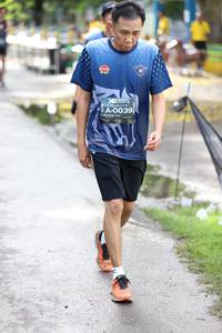 BIB: 0039
                            <button type="button" onclick="openModal(5189177)" class="btn btn-primary btn-sm float-right btn-popup" data-toggle="modal" data-target=".modal-high-quality">
                        <i class="fas fa-shopping-cart"></i> Add to Cart
                    </button>
                                            <button type="button" onclick="isThisMe(5189177, true)" class="btn btn-success btn-sm float-right btn-popup btn-isme hidden" data-toggle="tooltip" data-placement="bottom" title="นี่คือรูปของคุณใช่ไหม คลิกที่นี่เพื่อเอาเข้าอัลบั้ม">
                        <i class="fas fa-plus"></i> Add to album
                    </button>
                    <button type="button" onclick="isThisMe(5189177, false)" class="btn btn-warning btn-sm float-right btn-popup btn-isnotme hidden">
                        <i class="fas fa-ban"></i> Remove from album
                    </button>