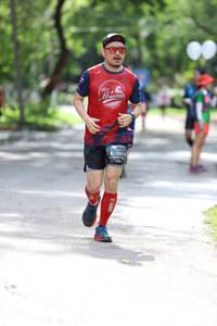 BIB: 1017
                            <button type="button" onclick="openModal(5190107)" class="btn btn-primary btn-sm float-right btn-popup" data-toggle="modal" data-target=".modal-high-quality">
                        <i class="fas fa-shopping-cart"></i> Add to Cart
                    </button>
                                            <button type="button" onclick="isThisMe(5190107, true)" class="btn btn-success btn-sm float-right btn-popup btn-isme hidden" data-toggle="tooltip" data-placement="bottom" title="นี่คือรูปของคุณใช่ไหม คลิกที่นี่เพื่อเอาเข้าอัลบั้ม">
                        <i class="fas fa-plus"></i> Add to album
                    </button>
                    <button type="button" onclick="isThisMe(5190107, false)" class="btn btn-warning btn-sm float-right btn-popup btn-isnotme hidden">
                        <i class="fas fa-ban"></i> Remove from album
                    </button>