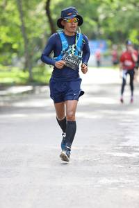 BIB: 0831
                            <button type="button" onclick="openModal(5187729)" class="btn btn-primary btn-sm float-right btn-popup" data-toggle="modal" data-target=".modal-high-quality">
                        <i class="fas fa-shopping-cart"></i> Add to Cart
                    </button>
                                            <button type="button" onclick="isThisMe(5187729, true)" class="btn btn-success btn-sm float-right btn-popup btn-isme hidden" data-toggle="tooltip" data-placement="bottom" title="นี่คือรูปของคุณใช่ไหม คลิกที่นี่เพื่อเอาเข้าอัลบั้ม">
                        <i class="fas fa-plus"></i> Add to album
                    </button>
                    <button type="button" onclick="isThisMe(5187729, false)" class="btn btn-warning btn-sm float-right btn-popup btn-isnotme hidden">
                        <i class="fas fa-ban"></i> Remove from album
                    </button>