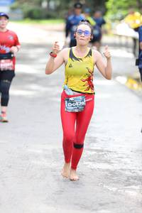 BIB: 0870
                            <button type="button" onclick="openModal(5188943)" class="btn btn-primary btn-sm float-right btn-popup" data-toggle="modal" data-target=".modal-high-quality">
                        <i class="fas fa-shopping-cart"></i> Add to Cart
                    </button>
                                            <button type="button" onclick="isThisMe(5188943, true)" class="btn btn-success btn-sm float-right btn-popup btn-isme hidden" data-toggle="tooltip" data-placement="bottom" title="นี่คือรูปของคุณใช่ไหม คลิกที่นี่เพื่อเอาเข้าอัลบั้ม">
                        <i class="fas fa-plus"></i> Add to album
                    </button>
                    <button type="button" onclick="isThisMe(5188943, false)" class="btn btn-warning btn-sm float-right btn-popup btn-isnotme hidden">
                        <i class="fas fa-ban"></i> Remove from album
                    </button>