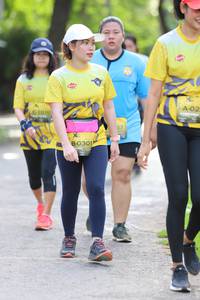 BIB: 1010, 0301
                            <button type="button" onclick="openModal(5182602)" class="btn btn-primary btn-sm float-right btn-popup" data-toggle="modal" data-target=".modal-high-quality">
                        <i class="fas fa-shopping-cart"></i> Add to Cart
                    </button>
                                            <button type="button" onclick="isThisMe(5182602, true)" class="btn btn-success btn-sm float-right btn-popup btn-isme hidden" data-toggle="tooltip" data-placement="bottom" title="นี่คือรูปของคุณใช่ไหม คลิกที่นี่เพื่อเอาเข้าอัลบั้ม">
                        <i class="fas fa-plus"></i> Add to album
                    </button>
                    <button type="button" onclick="isThisMe(5182602, false)" class="btn btn-warning btn-sm float-right btn-popup btn-isnotme hidden">
                        <i class="fas fa-ban"></i> Remove from album
                    </button>
