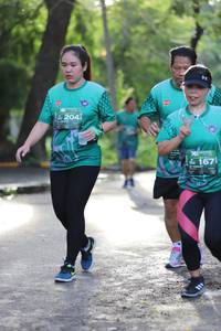 BIB: 204, 167
                            <button type="button" onclick="openModal(5177602)" class="btn btn-primary btn-sm float-right btn-popup" data-toggle="modal" data-target=".modal-high-quality">
                        <i class="fas fa-shopping-cart"></i> Add to Cart
                    </button>
                                            <button type="button" onclick="isThisMe(5177602, true)" class="btn btn-success btn-sm float-right btn-popup btn-isme hidden" data-toggle="tooltip" data-placement="bottom" title="นี่คือรูปของคุณใช่ไหม คลิกที่นี่เพื่อเอาเข้าอัลบั้ม">
                        <i class="fas fa-plus"></i> Add to album
                    </button>
                    <button type="button" onclick="isThisMe(5177602, false)" class="btn btn-warning btn-sm float-right btn-popup btn-isnotme hidden">
                        <i class="fas fa-ban"></i> Remove from album
                    </button>