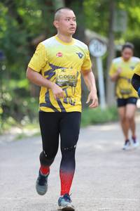 BIB: 0655
                            <button type="button" onclick="openModal(5181250)" class="btn btn-primary btn-sm float-right btn-popup" data-toggle="modal" data-target=".modal-high-quality">
                        <i class="fas fa-shopping-cart"></i> Add to Cart
                    </button>
                                            <button type="button" onclick="isThisMe(5181250, true)" class="btn btn-success btn-sm float-right btn-popup btn-isme hidden" data-toggle="tooltip" data-placement="bottom" title="นี่คือรูปของคุณใช่ไหม คลิกที่นี่เพื่อเอาเข้าอัลบั้ม">
                        <i class="fas fa-plus"></i> Add to album
                    </button>
                    <button type="button" onclick="isThisMe(5181250, false)" class="btn btn-warning btn-sm float-right btn-popup btn-isnotme hidden">
                        <i class="fas fa-ban"></i> Remove from album
                    </button>